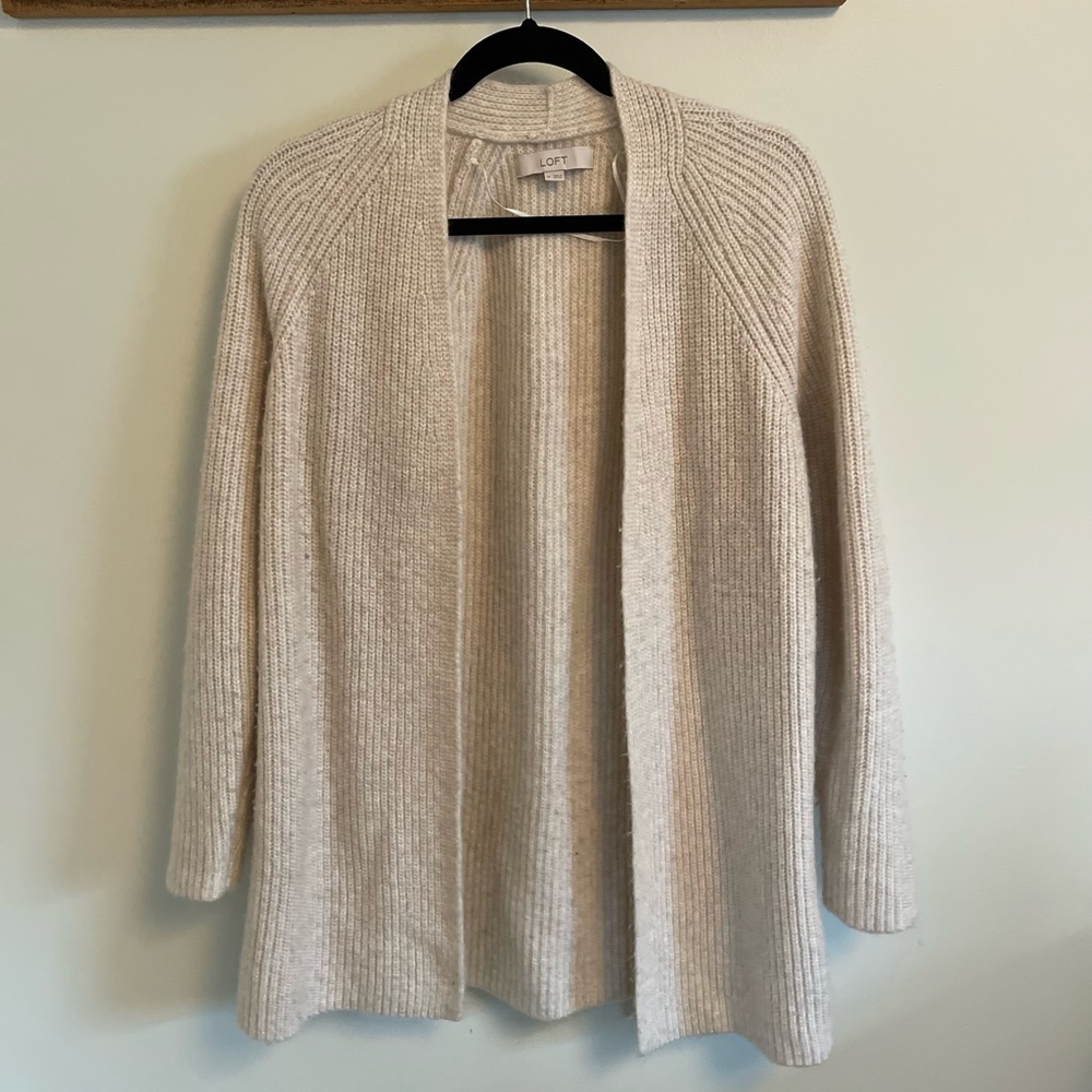 LOFT cream open cardigan - size medium